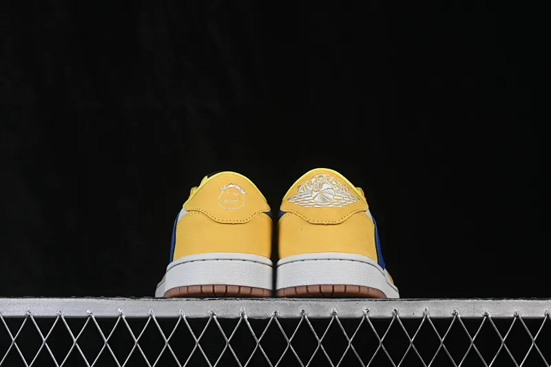 All categories Air Jordan Jordan series basketball shoes Air Jordan 1 Low ZG version Travis Scott x Air Jordan 1 Low OG AJ1 Joe 1 undercut low top full head layer DZ4137-700
